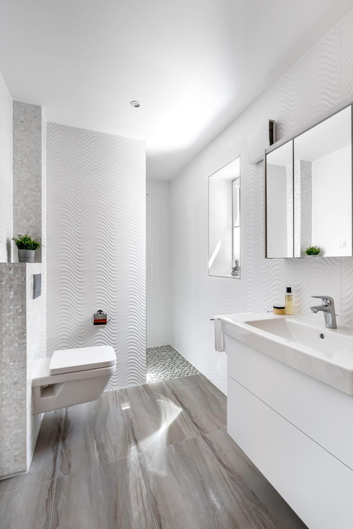 Brise- Direkt Am Wasser, Hafenblick, Fahrstuhl, Sauna, Ueberdachter Balkon 奥尔本尼兹 外观 照片