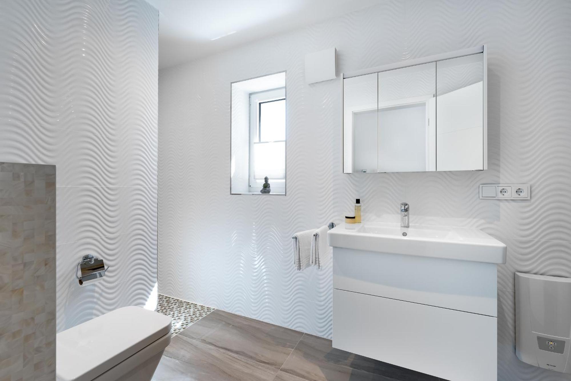 Brise- Direkt Am Wasser, Hafenblick, Fahrstuhl, Sauna, Ueberdachter Balkon 奥尔本尼兹 外观 照片