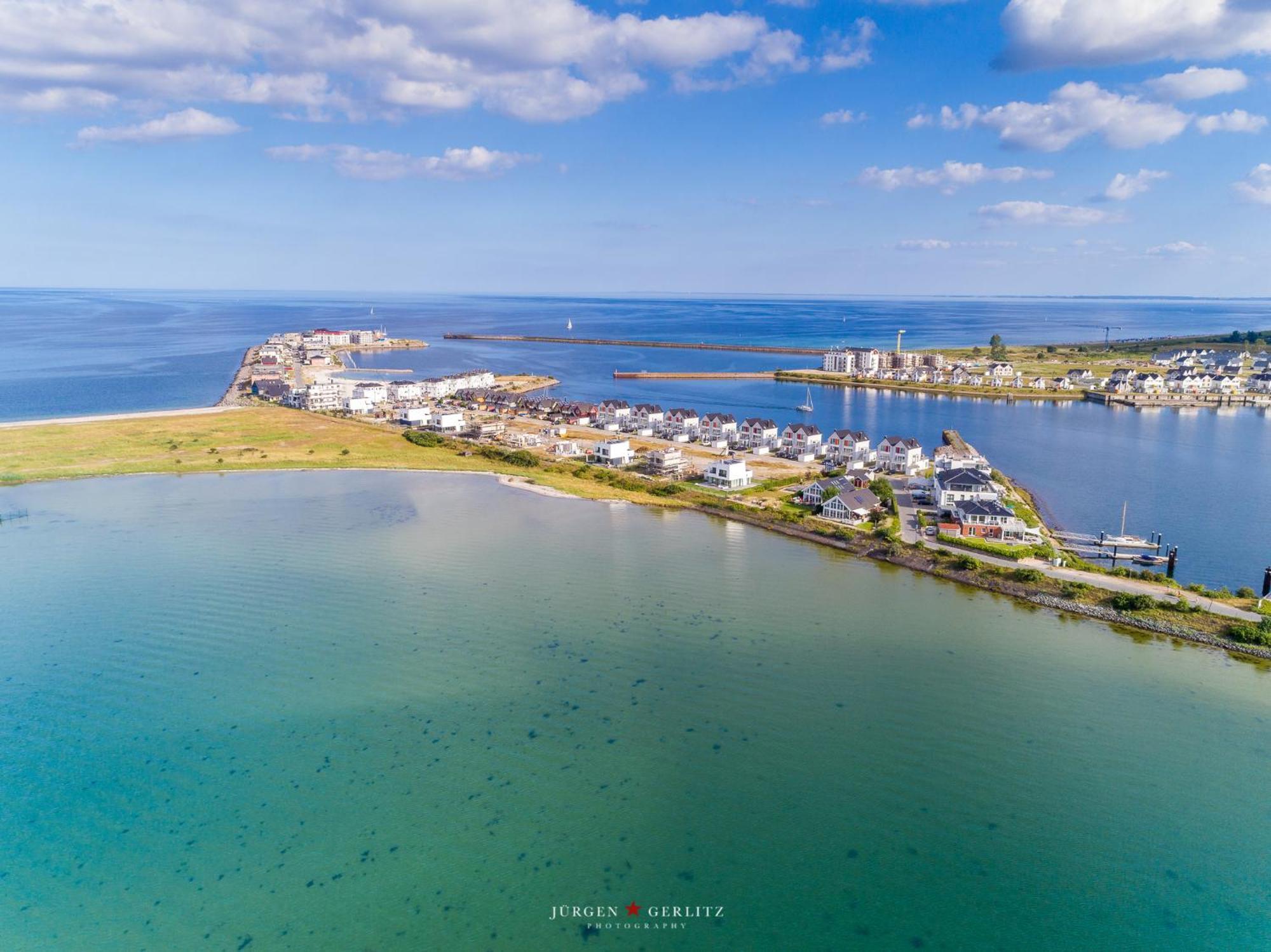 Brise- Direkt Am Wasser, Hafenblick, Fahrstuhl, Sauna, Ueberdachter Balkon 奥尔本尼兹 外观 照片